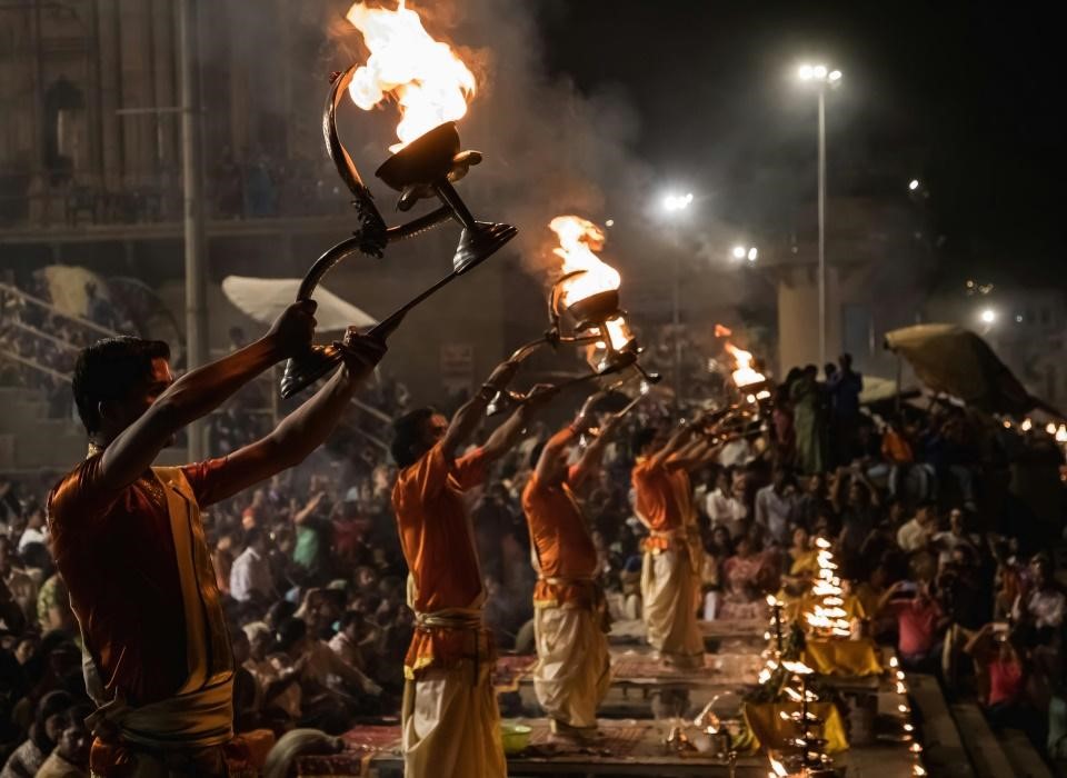 AGRA - VARANASI